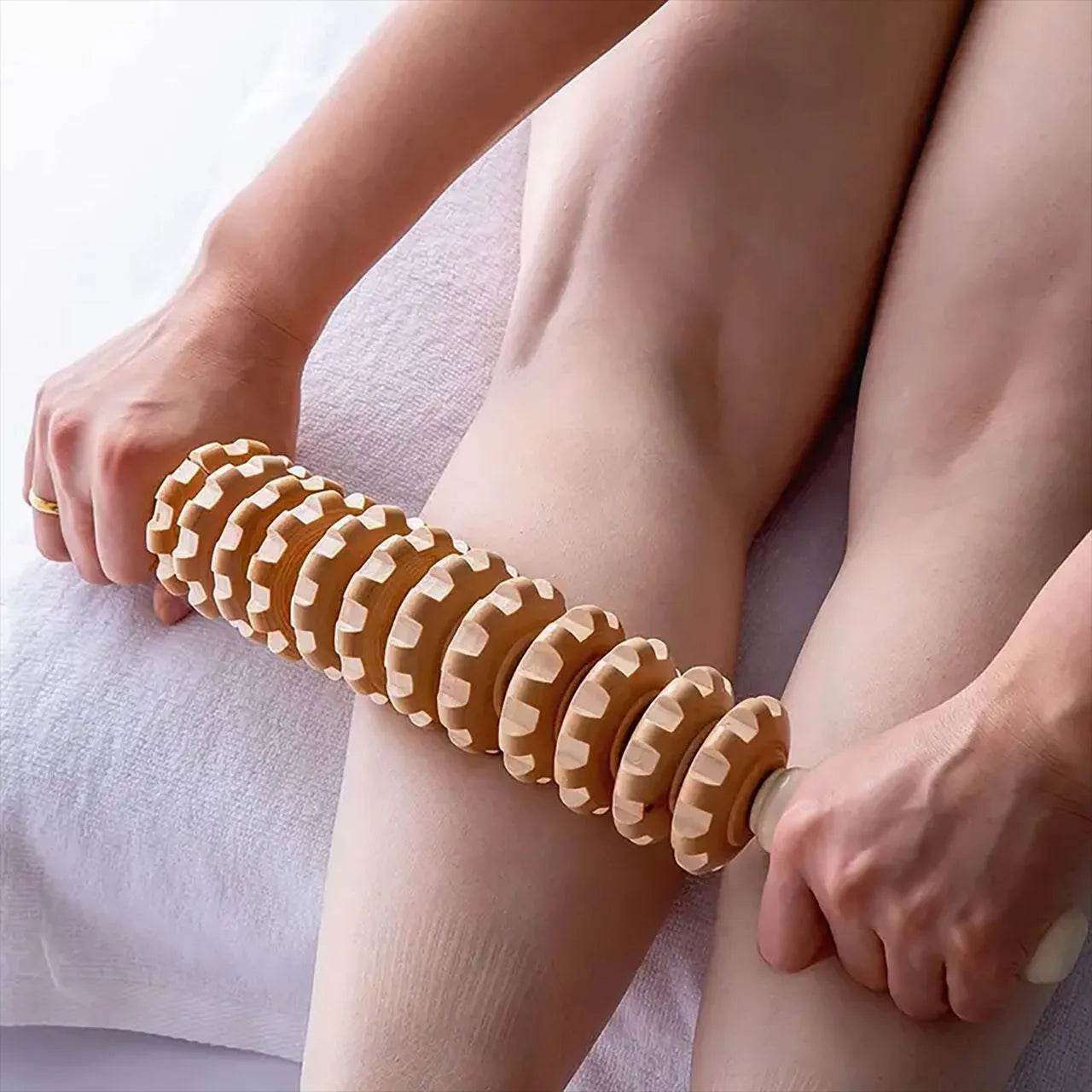 Wooden Body Fascia Massager - Anti-Slip Roller for Back, Arms, Legs & Thighs