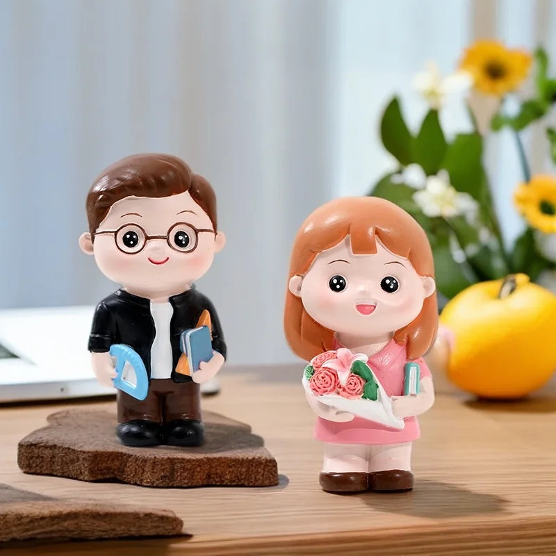 Nurse Doll Ornament - Handmade Resin Figurine for Office & Home Decoration